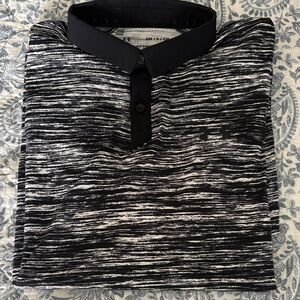 Under Armour Black & White Heathered Polo with Contrast Collar size Small